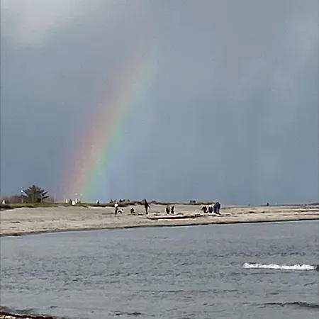 Ferienwohnung-gelb * Schonberger Strand