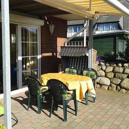 Apartment Ferienwohnung-gelb Schonberger Strand
